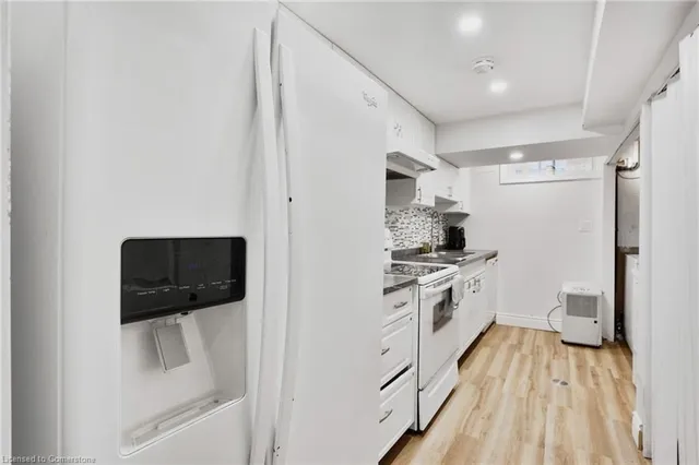 Additional image 32 of 70 Gainsborough Rd