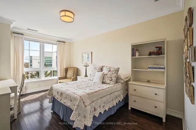 Additional image 34 of 21 Burkebrook Pl Unit 407