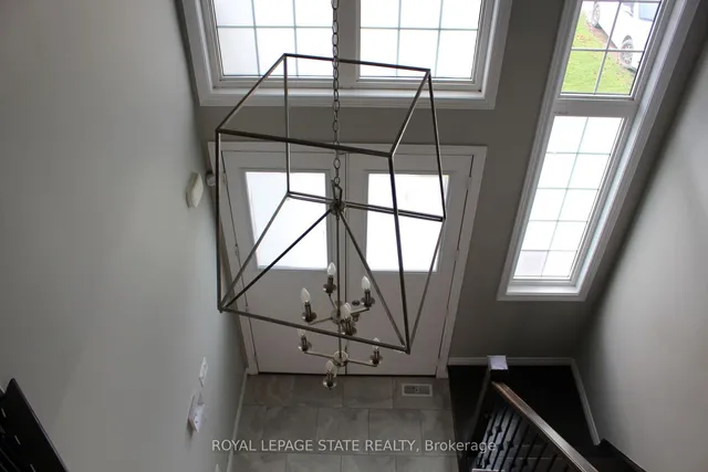 Additional image 10 of 250 Nashville Circ