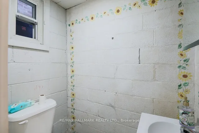 Additional image 16 of 77 Mcintosh St