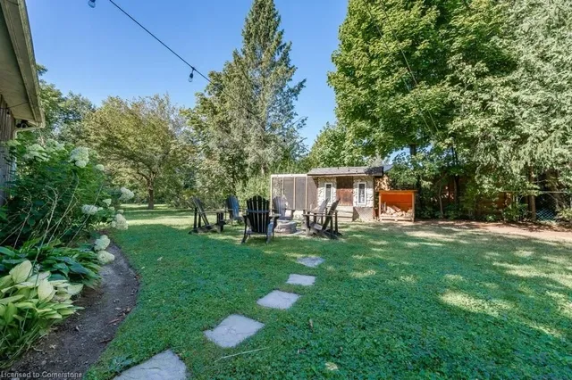 Additional image 41 of 6490 Panton St