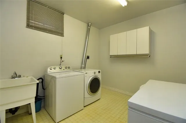 Additional image 28 of 2152 SALMA Cres