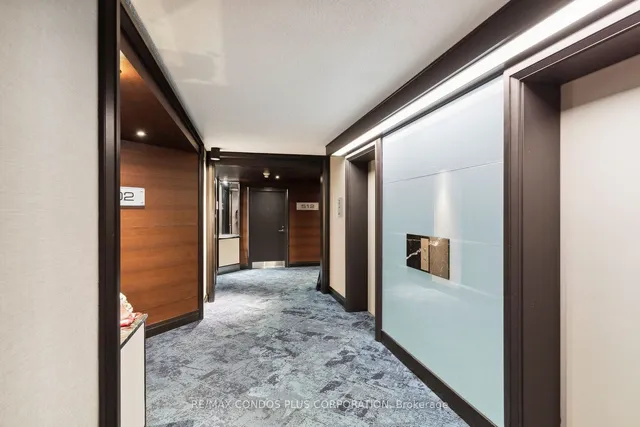 Additional image 4 of 401 Queens Quay Unit 512