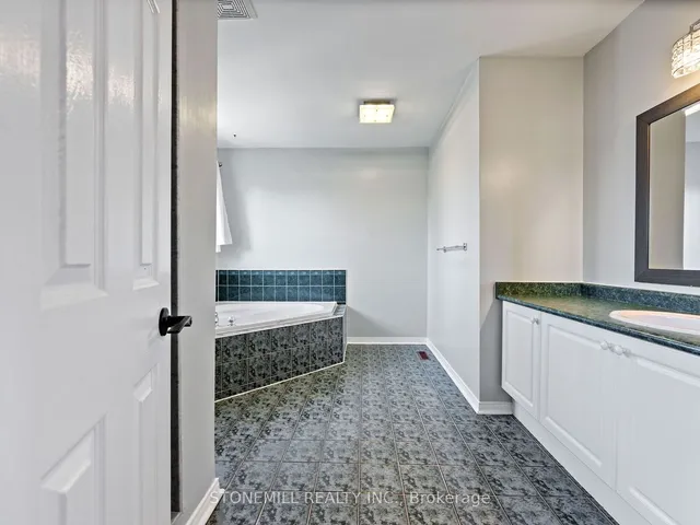 Additional image 25 of 34 Babcock Cres