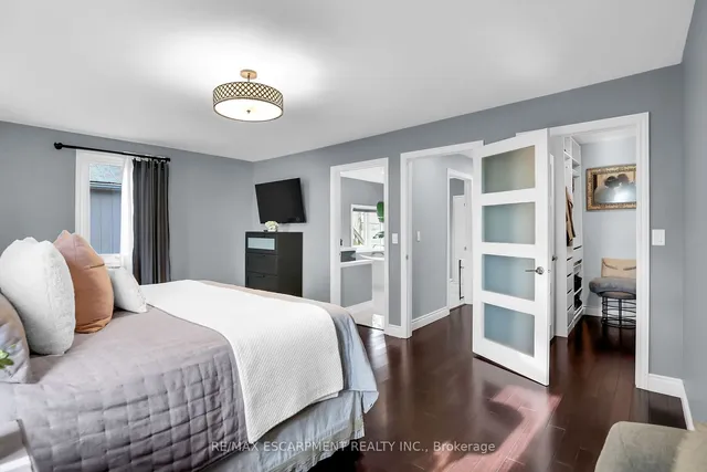 Additional image 16 of 2104 Highway 56