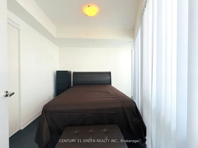 Additional image 9 of 100 Harbour St Unit 5407