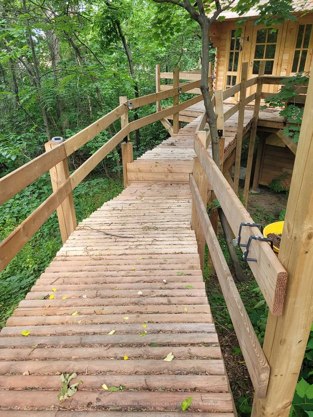 Additional image 27 of 85 Yorkleigh Ave