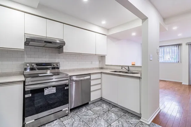 Additional image 10 of 2920 Headon Forest Dr Unit 11