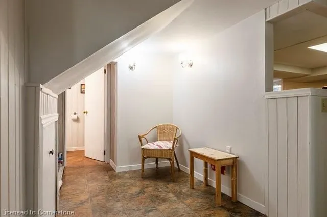 Additional image 32 of 41 Concord Ave