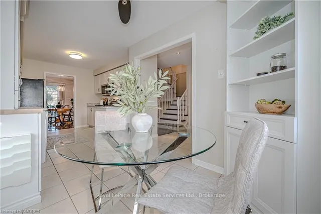 Additional image 4 of 2105 BERWICK Dr Unit 7