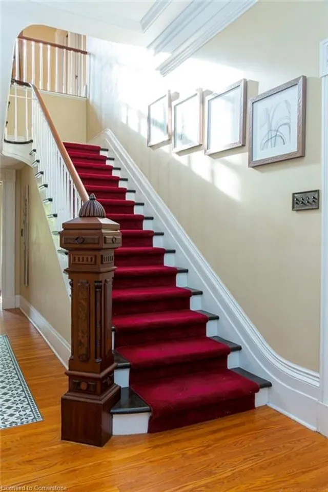 Additional image 28 of 30 South St