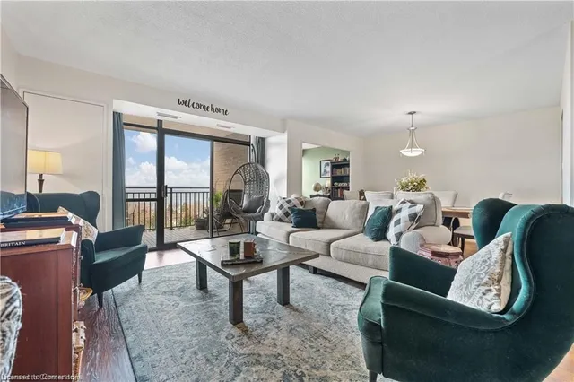 Additional image 10 of 500 Green Rd Unit 1414