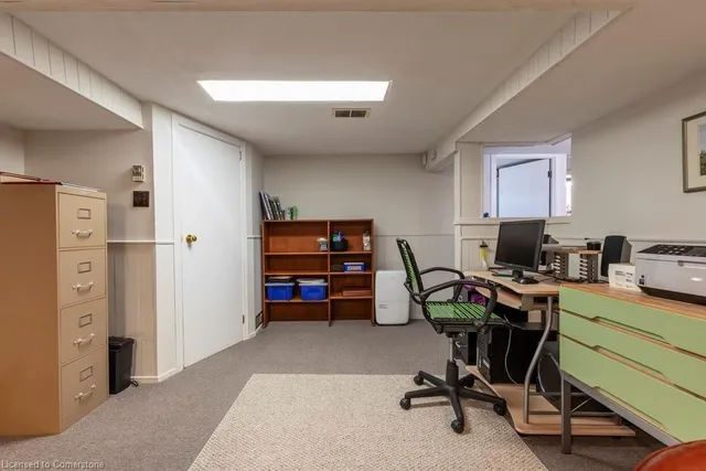 Additional image 29 of 41 Concord Ave