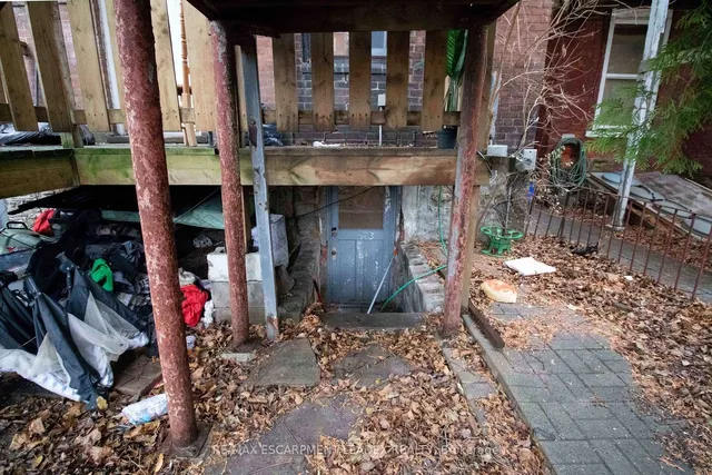 Additional image 37 of 417 King St