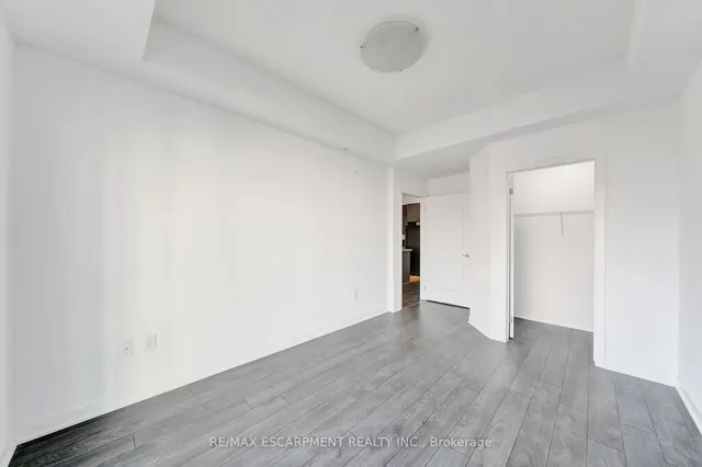 Additional image 24 of 85 Robinson St Unit 606