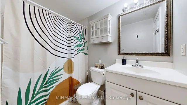 Additional image 38 of 1387 Marshall Cres