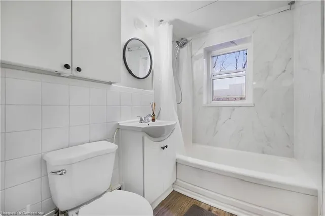 Additional image 21 of 40 Robinson St Unit 407