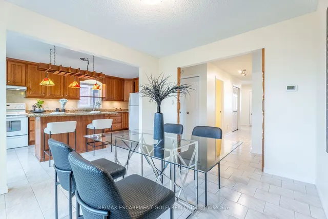 Additional image 11 of 54 Goldcrest Dr