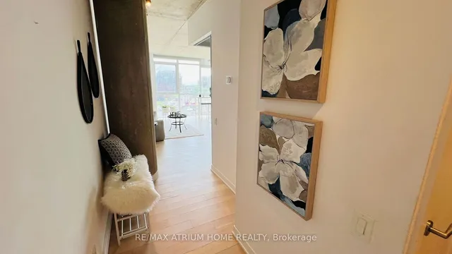 Additional image 4 of 318 King St Unit 508