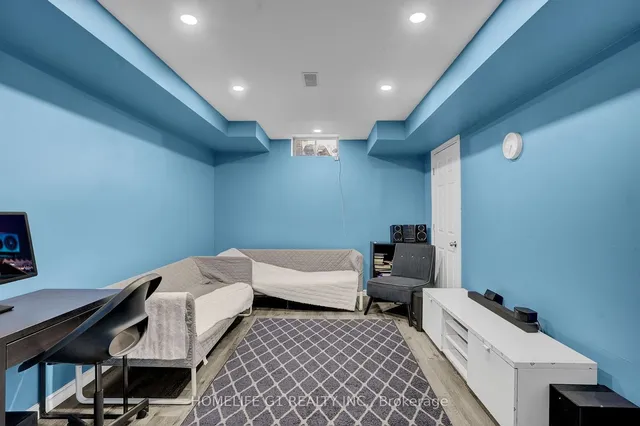 Additional image 28 of 158 Kinsman Dr