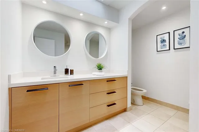 Additional image 25 of 34 Maple Ave