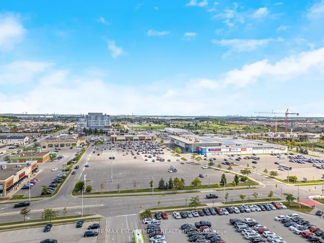 Additional image 39 of 716 Main St Unit 1109