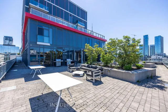 Additional image 32 of 435 Richmond St Unit 904