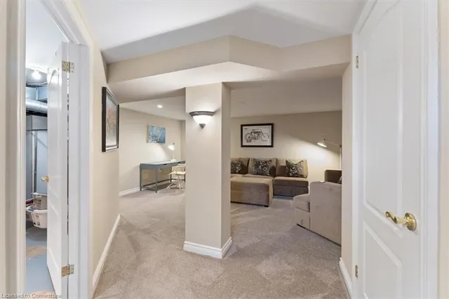 Additional image 23 of 243 Crestwood St