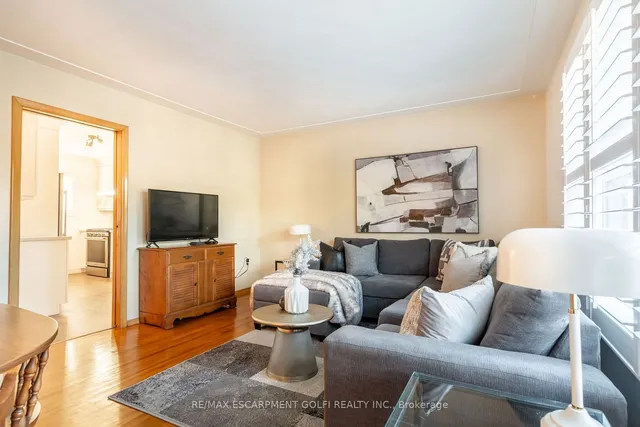 Additional image 6 of 130 KINGS FOREST Dr