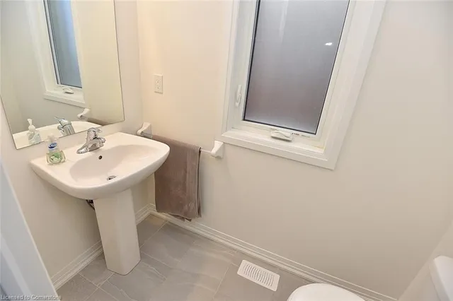 Additional image 23 of 28 Fairey Cres