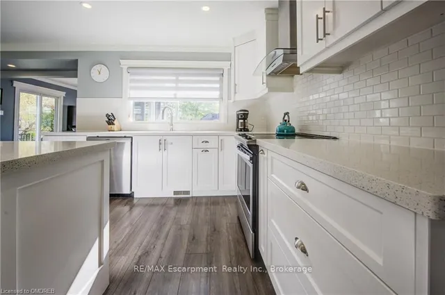 Additional image 16 of 2132 MAPLEWOOD Dr