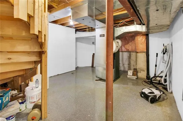 Additional image 41 of 4214 Amaletta Cres