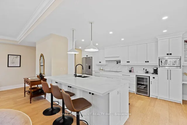 Additional image 6 of 1477 Lakeshore Rd Unit 301