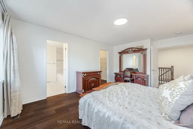 Additional image 16 of 369 Snoek Pt