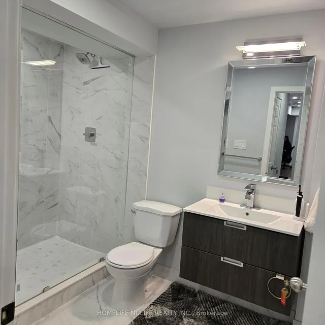 Additional image 21 of 1062 Clark Blvd