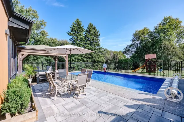 Additional image 9 of 380 Parkside Dr