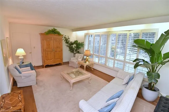 Additional image 21 of 11 Forsyth Pl