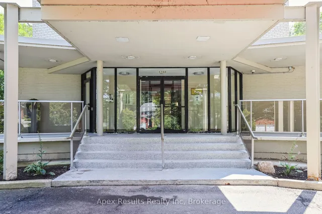 Additional image 16 of 5250 Lakeshore Rd Unit 908