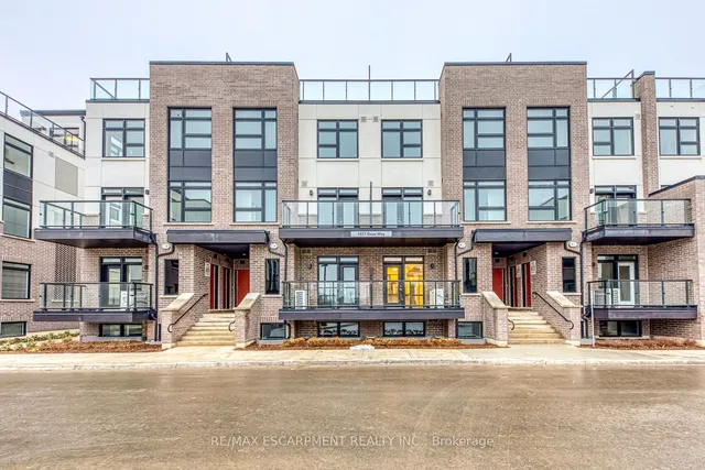 1577 Rose Way Unit 105