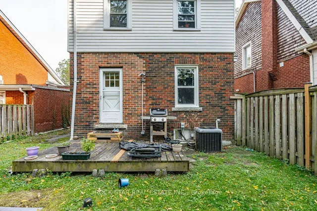 Additional image 38 of 33 Cline Ave