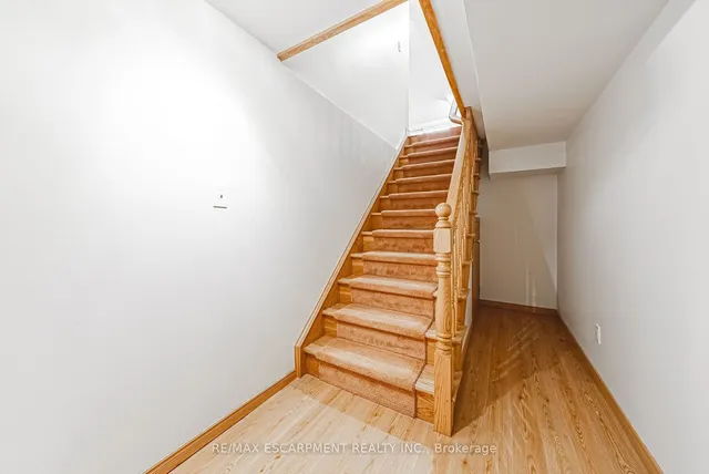 Additional image 25 of 105 WILSON St Unit 17