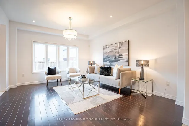 Additional image 7 of 71 Chamomile Dr