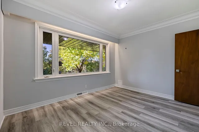 Additional image 21 of 40 Bertram Dr