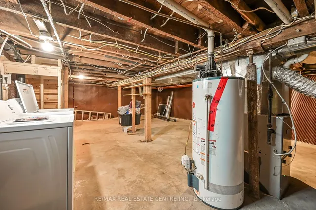 Additional image 33 of 14 Keith St