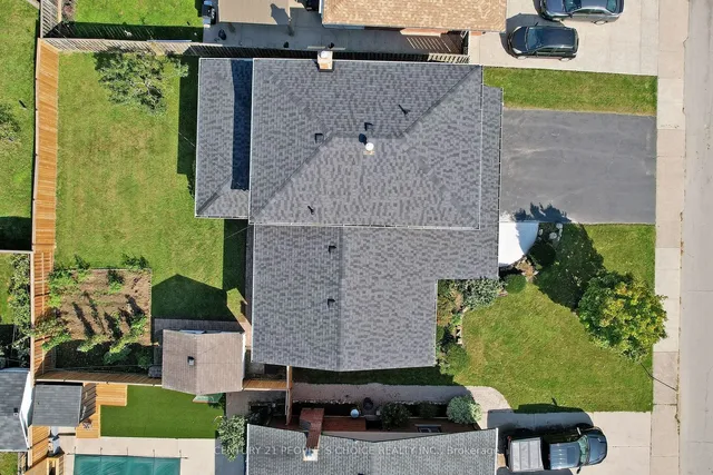 Additional image 36 of 207 Montmorency Dr