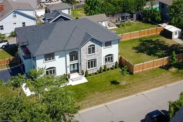 Additional image 5 of 14 Lakeview Dr