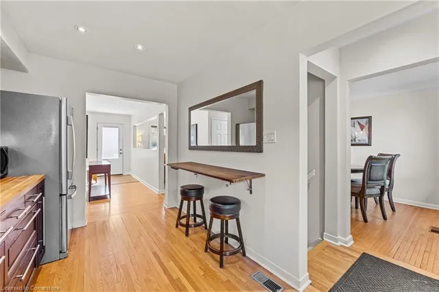 Additional image 14 of 375 Clarendon Dr