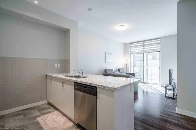 Additional image 9 of 85 Robinson St Unit 509