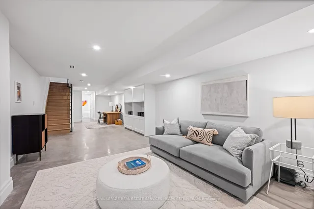 Additional image 33 of 112 Givins St