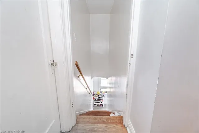 Additional image 16 of 2149 Caroline St